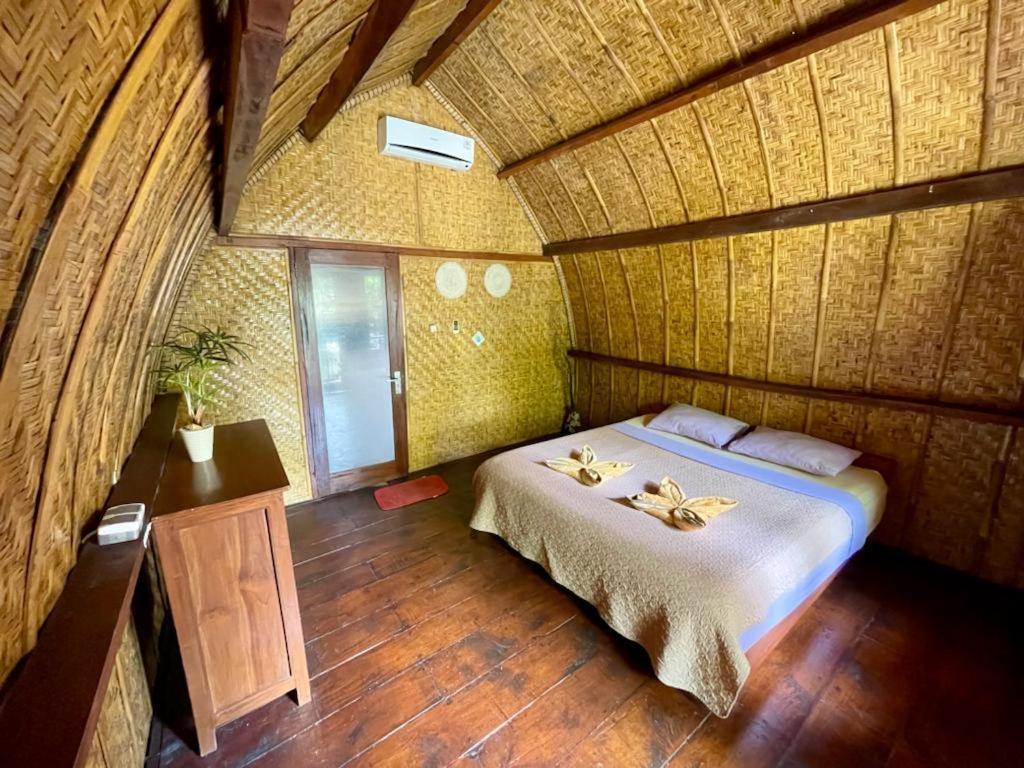 The Golden Ave Bungalow Gili Trawangan Dış mekan fotoğraf